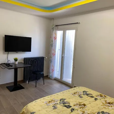 Pour 1 Ou 2 Personnes 3* Prayssac